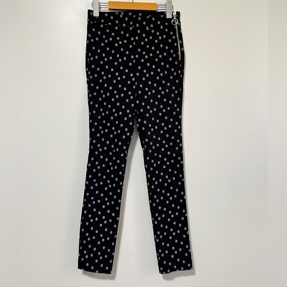 Zara Black Floral Skinny Pants - Size M - Picture 2 of 12